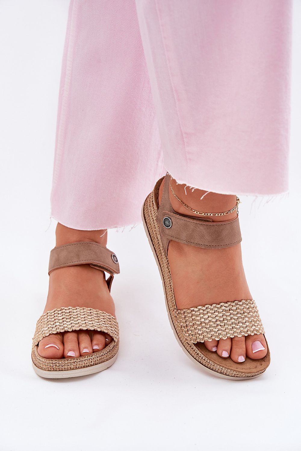 Buskin model 215011 Step in style