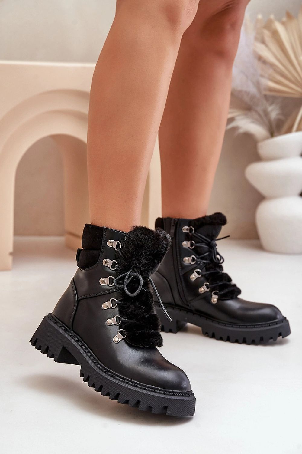 Trapper shoes model 218521 Step in style