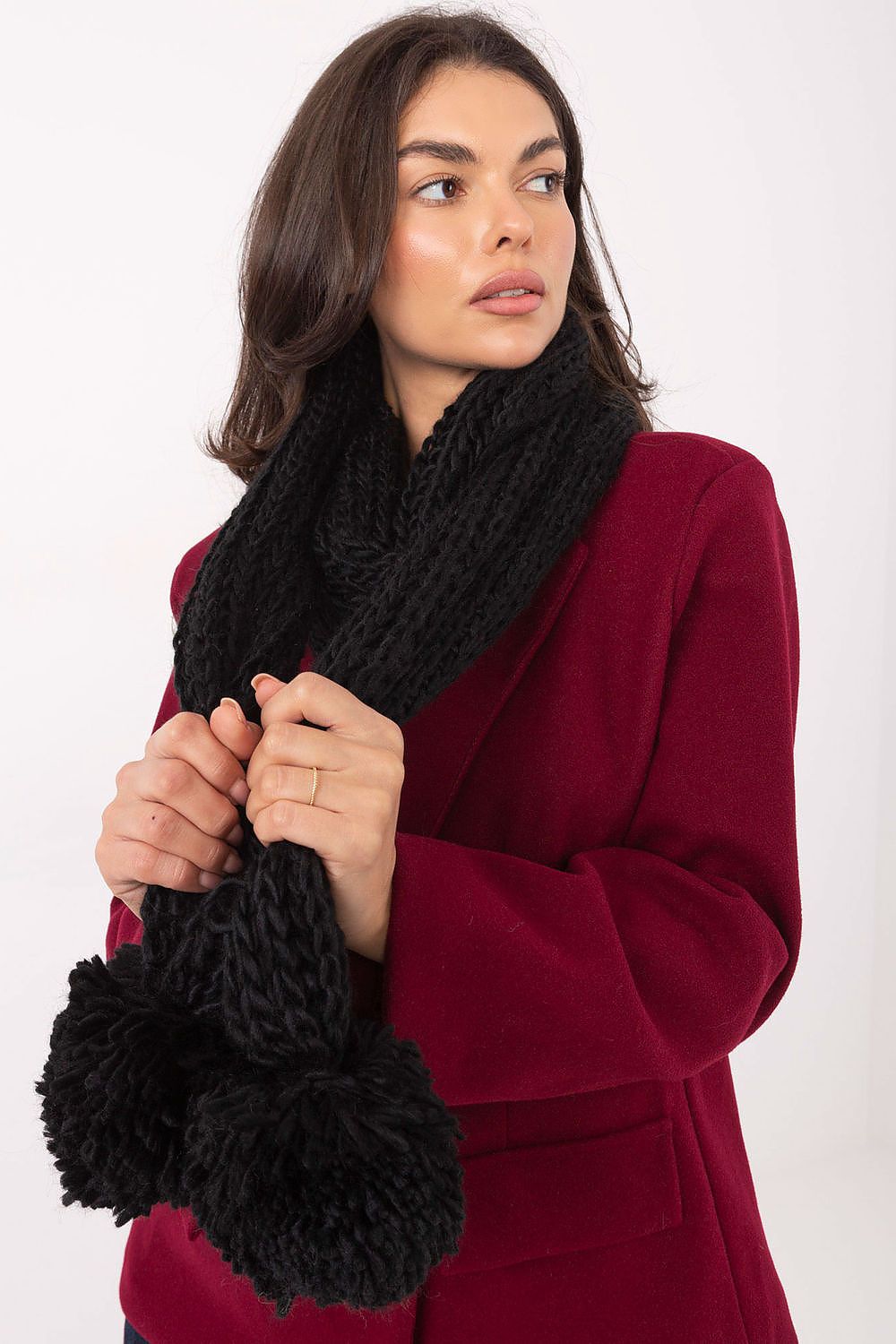Shawl model 220399 AT