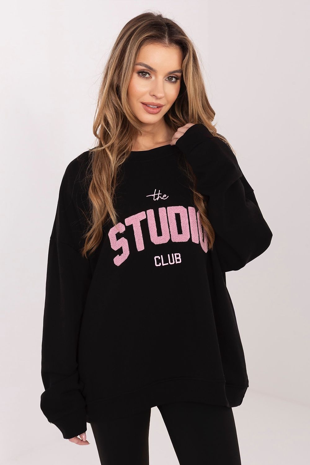 Sweatshirt model 225474 Relevance