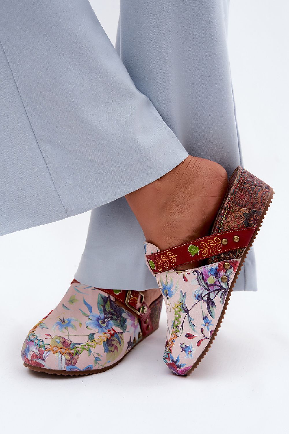 Buskin model 229293 Step in style