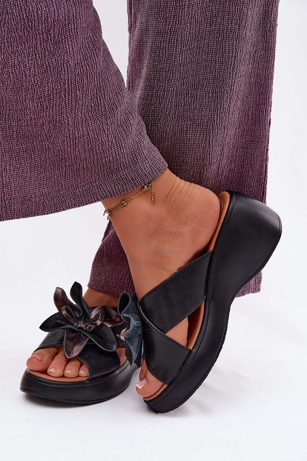 Buskin model 229296 Step in style