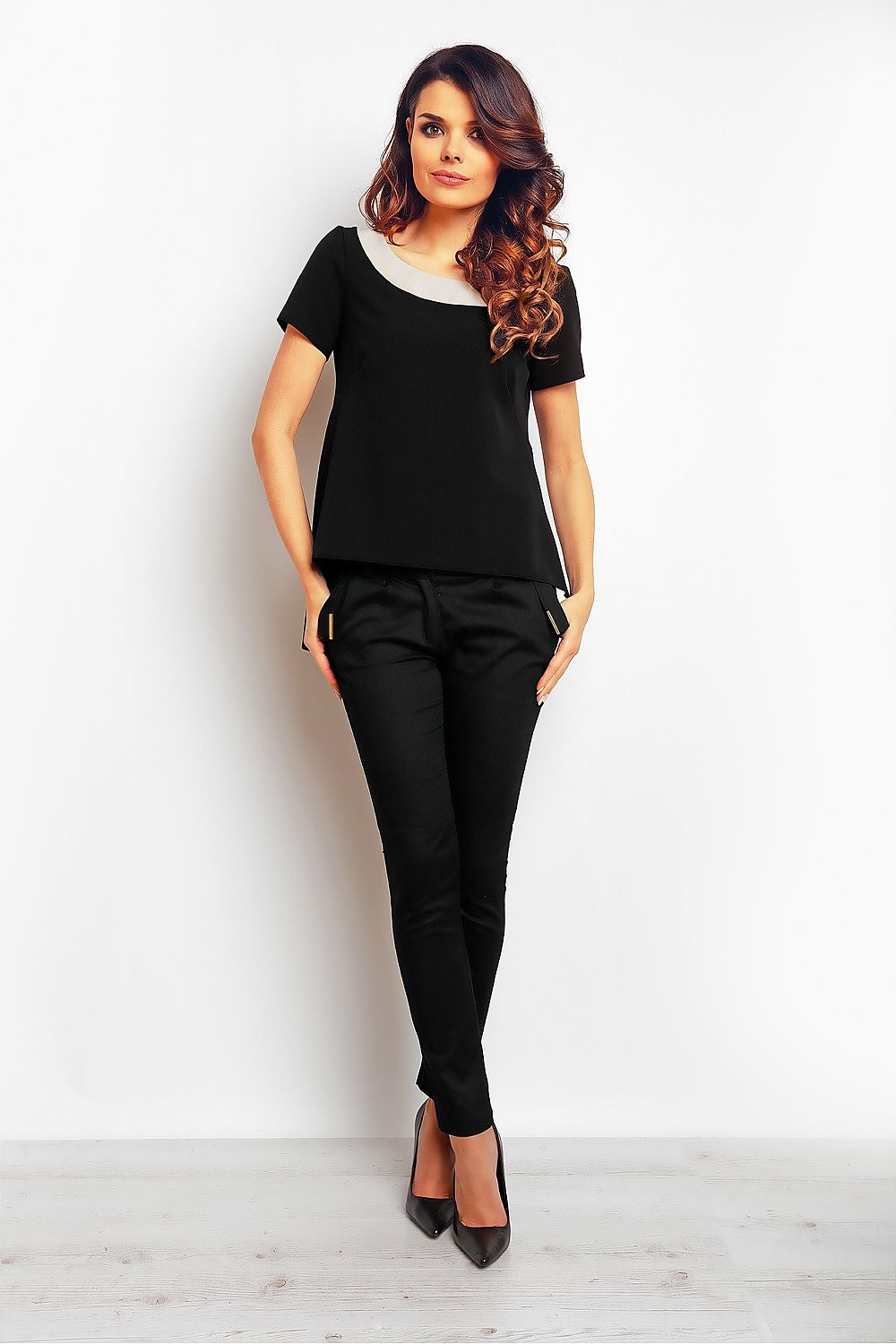 Blouse model 61256 Infinite You