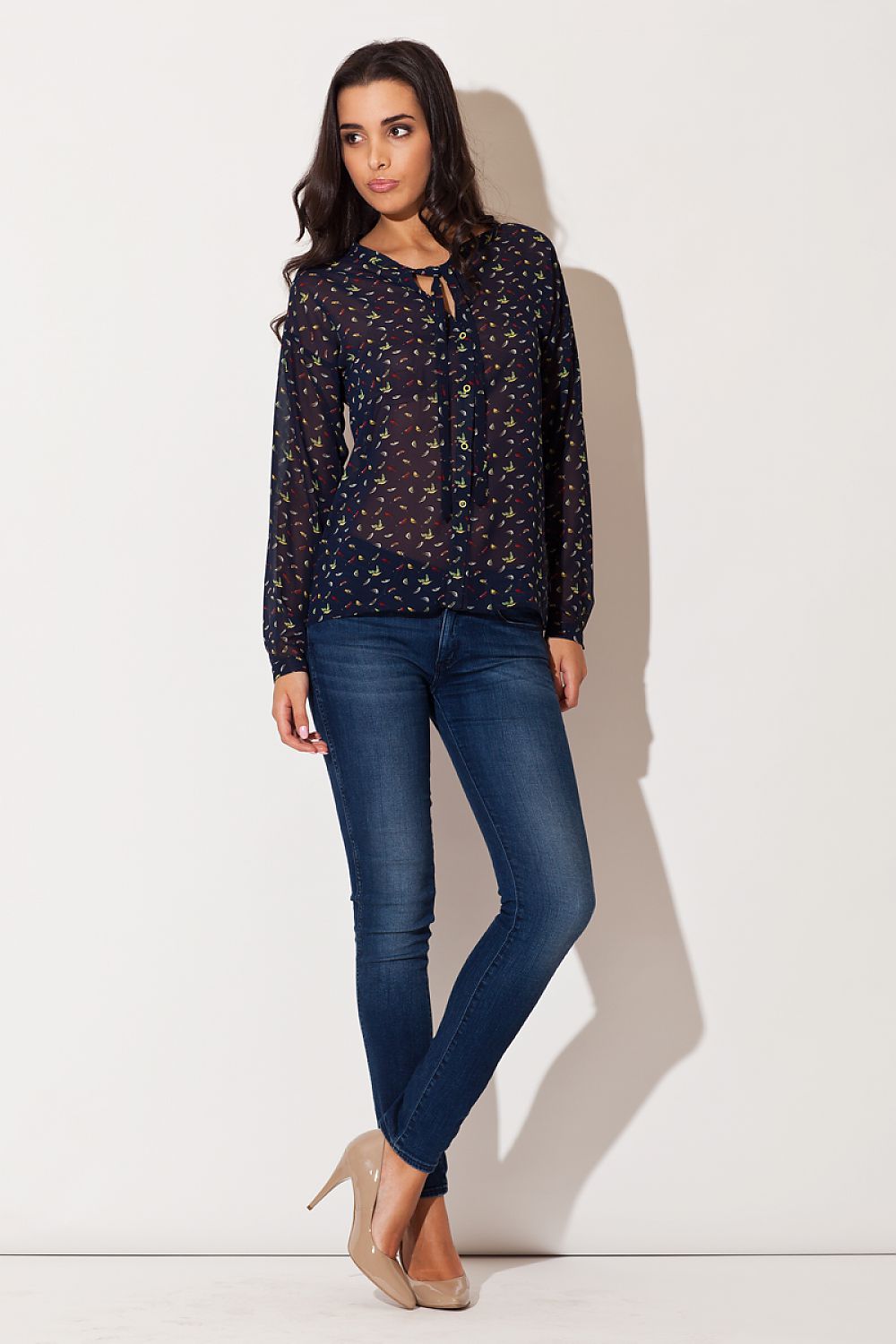 Long sleeve shirt model 30087 Katrus