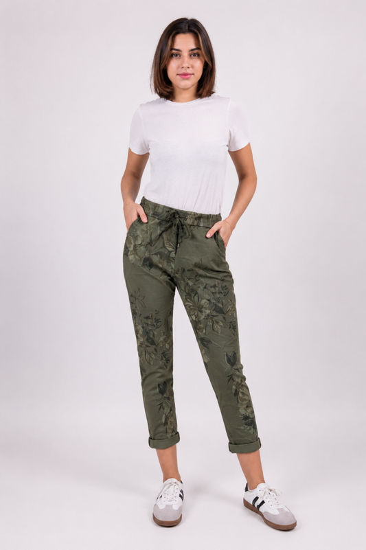 Pantaloni cu imprimeu MB15132