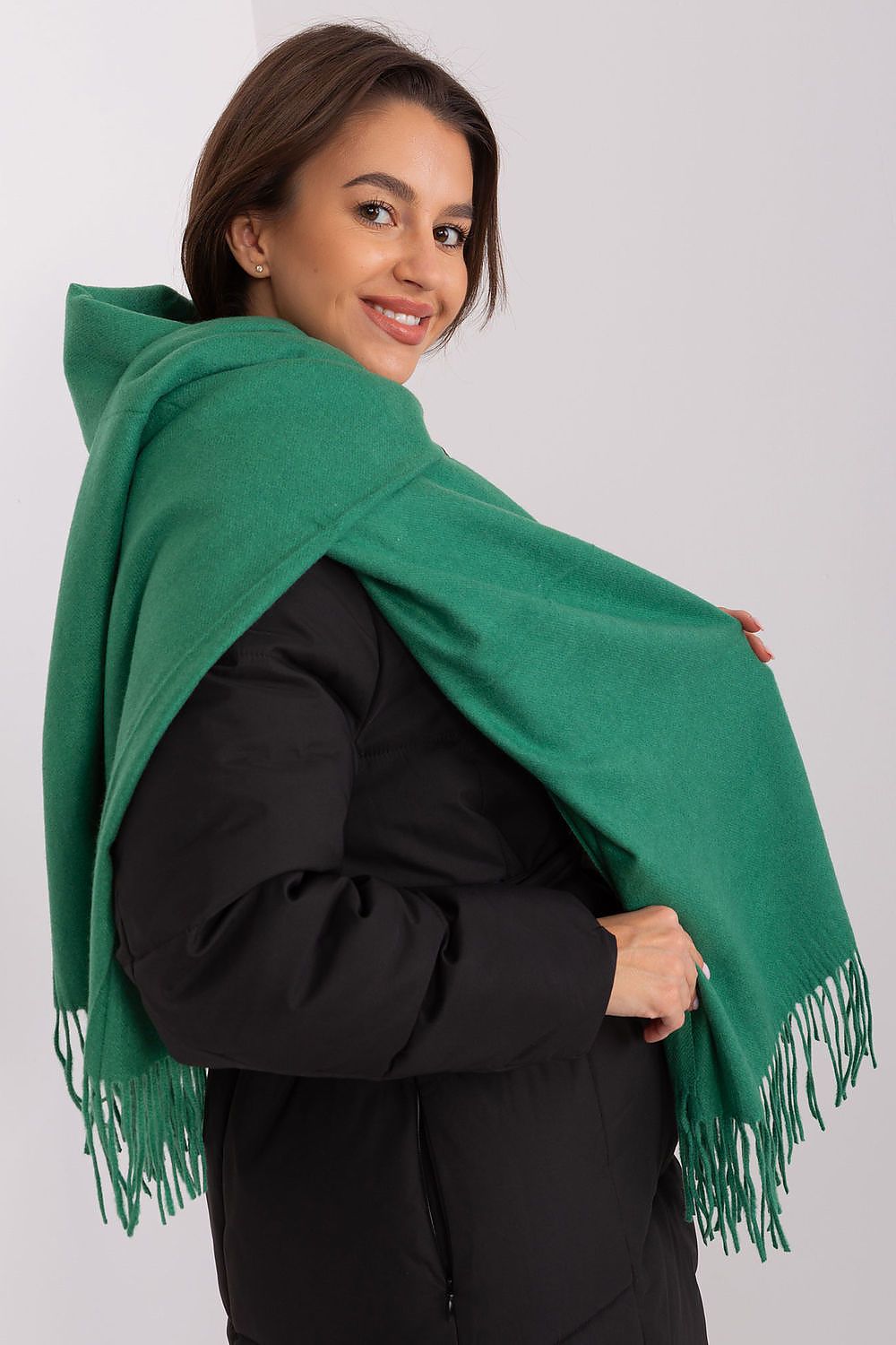  Shawl model 187608 Wool Fashion Italia 