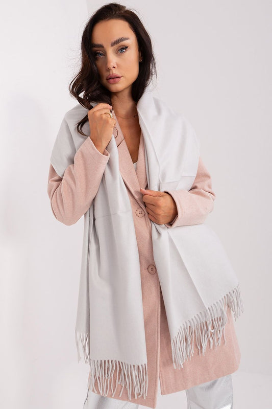  Shawl model 187611 Wool Fashion Italia 