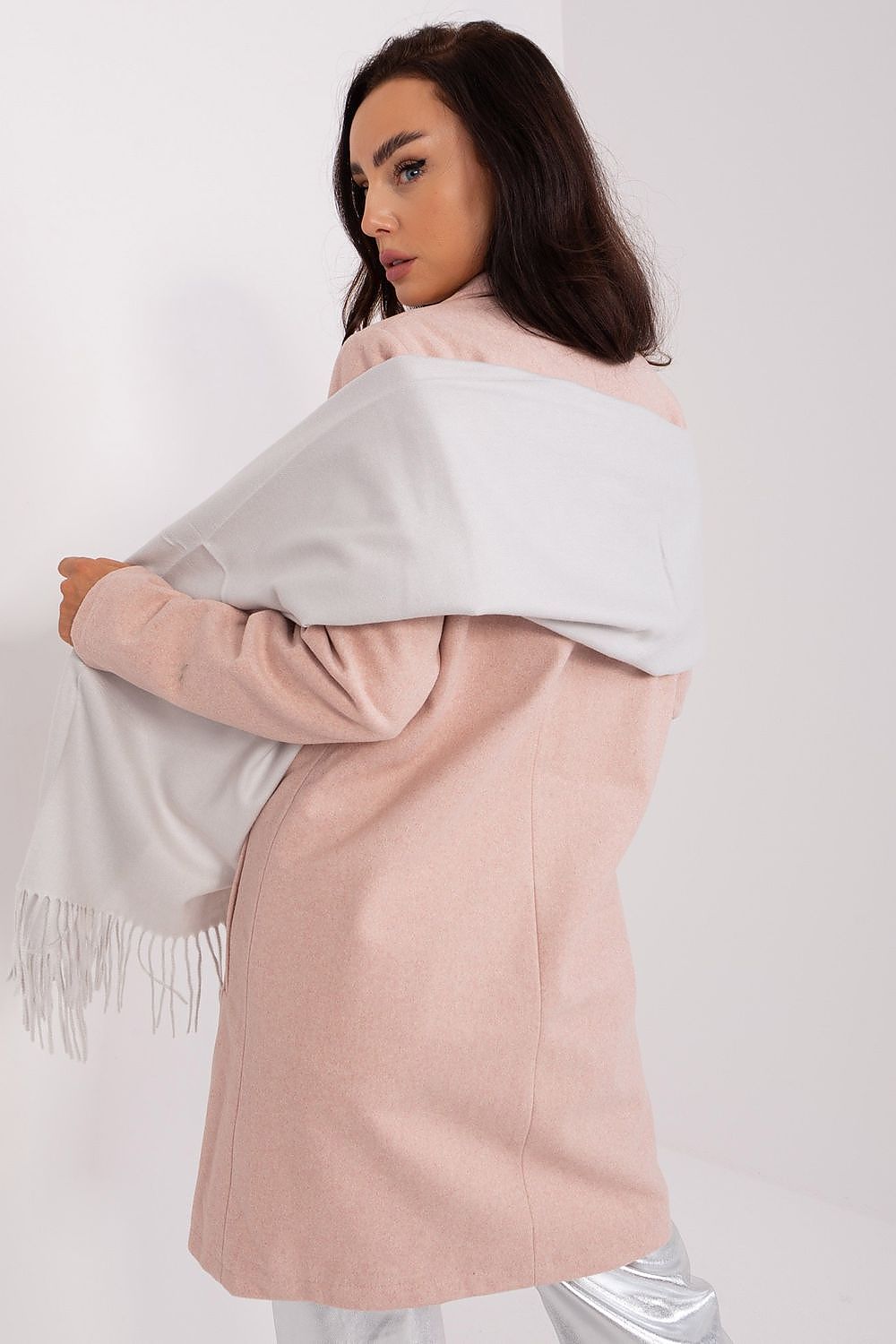  Shawl model 187611 Wool Fashion Italia 