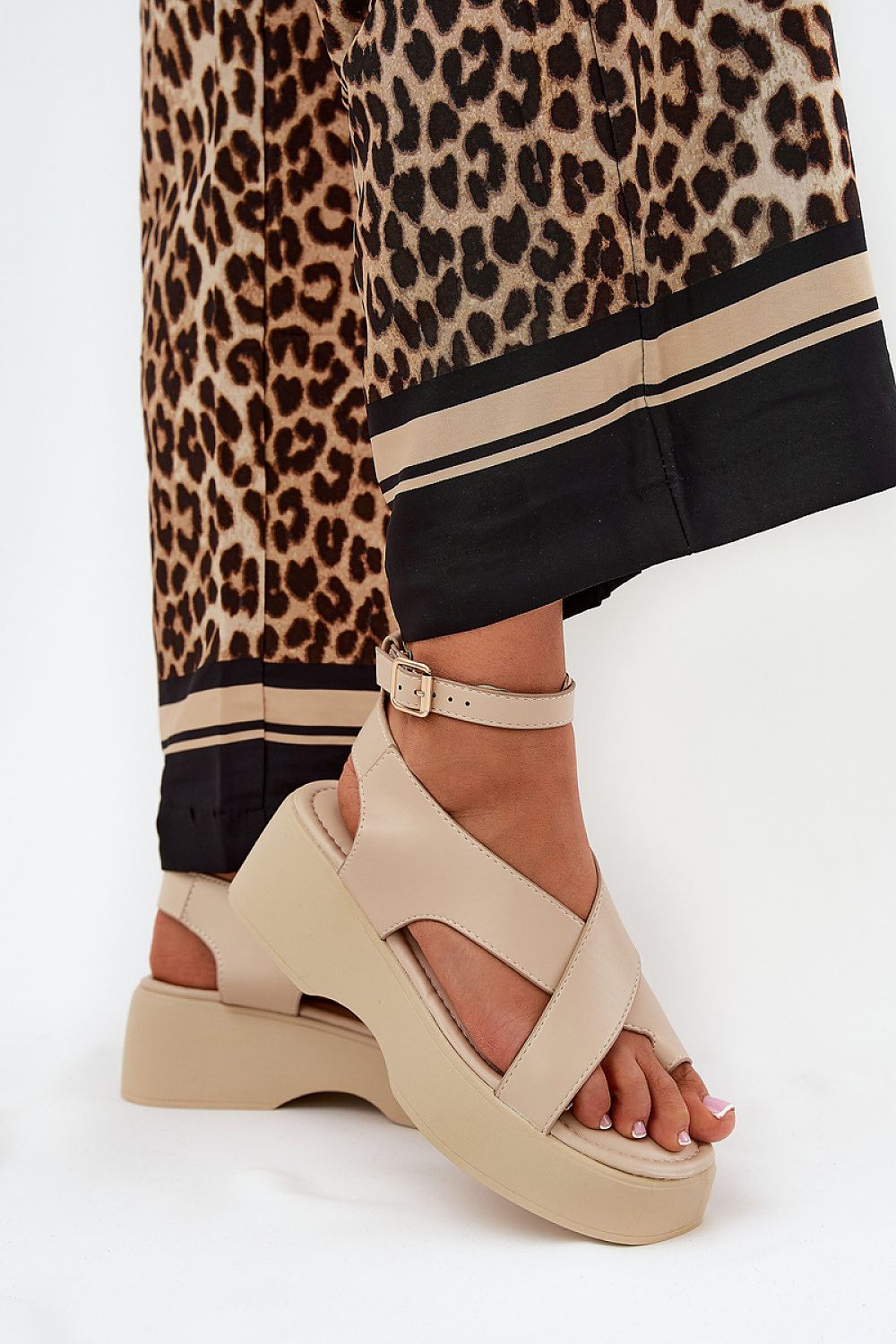  Platform sandals model 209890 Step in style 
