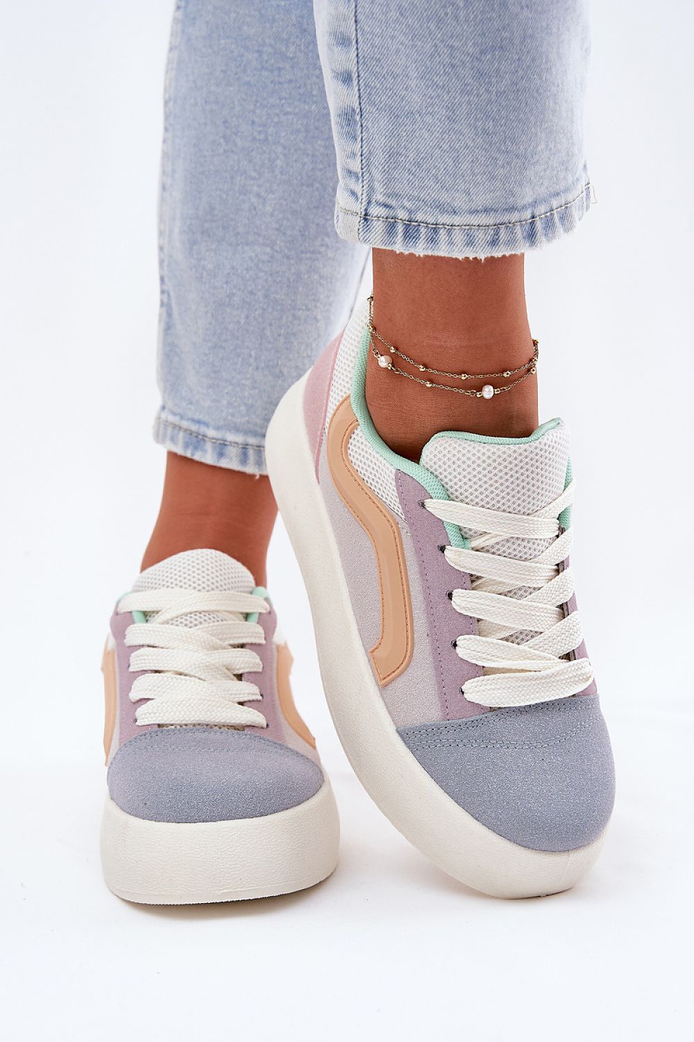  Sport Shoes model 213191 Step in style 