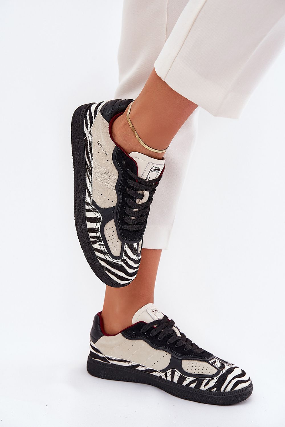  Sport Shoes model 215477 Step in style 