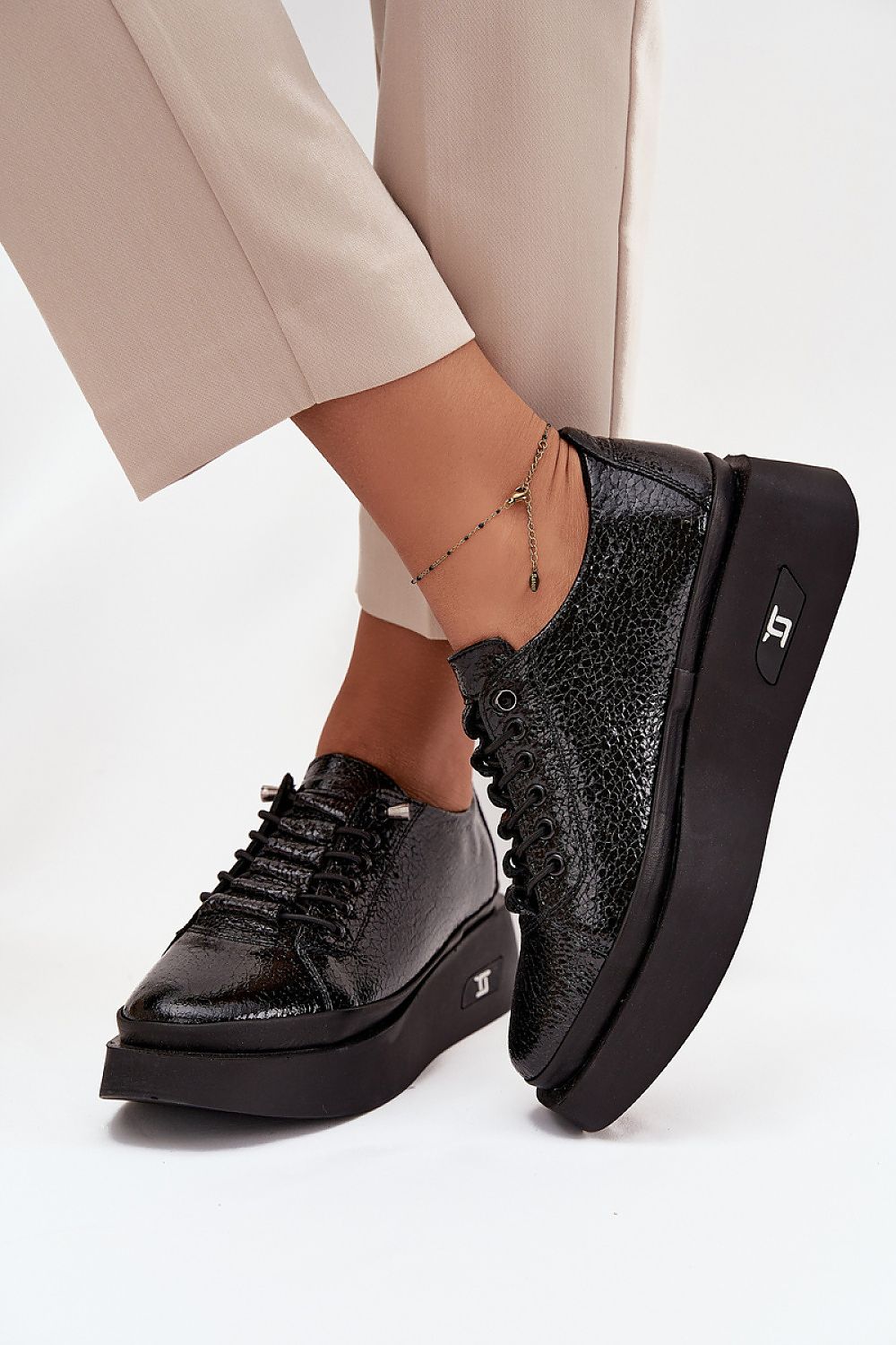  Half shoes model 219103 Step in style 
