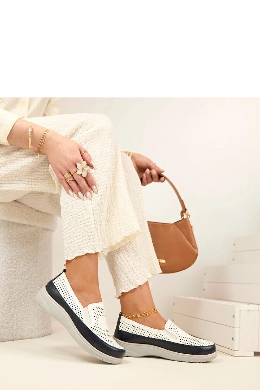  Half shoes model 225601 Solea 
