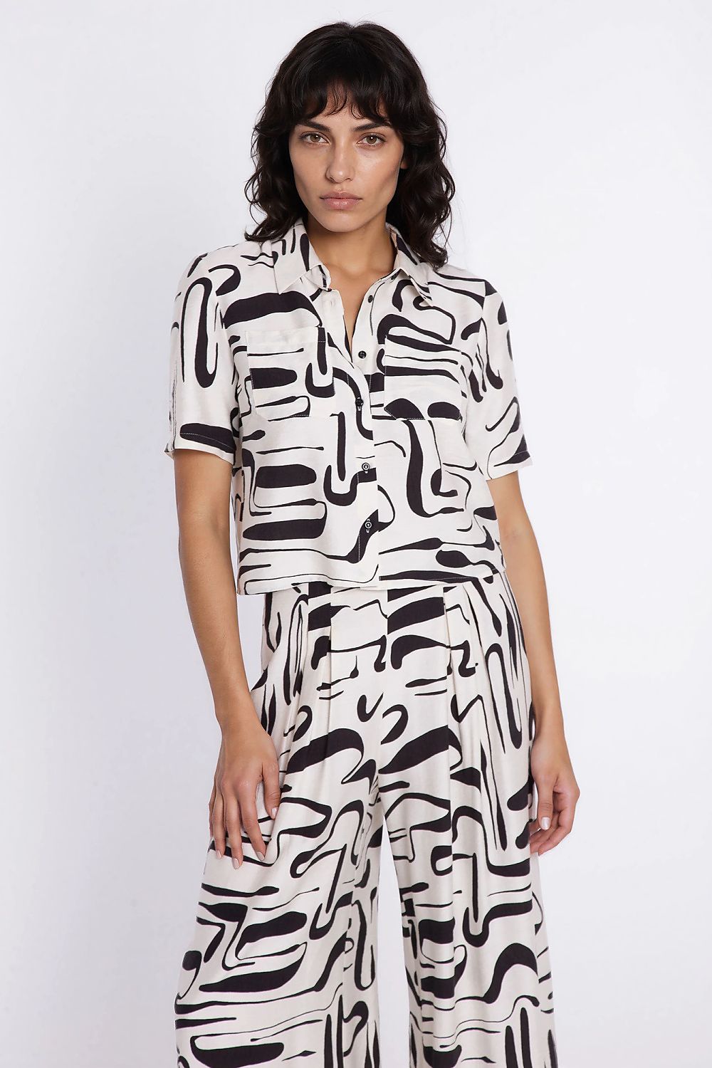  Short sleeve shirt model 228022 Nife 