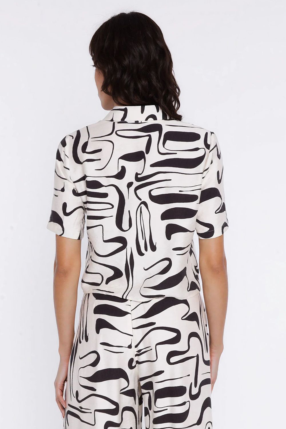  Short sleeve shirt model 228022 Nife 