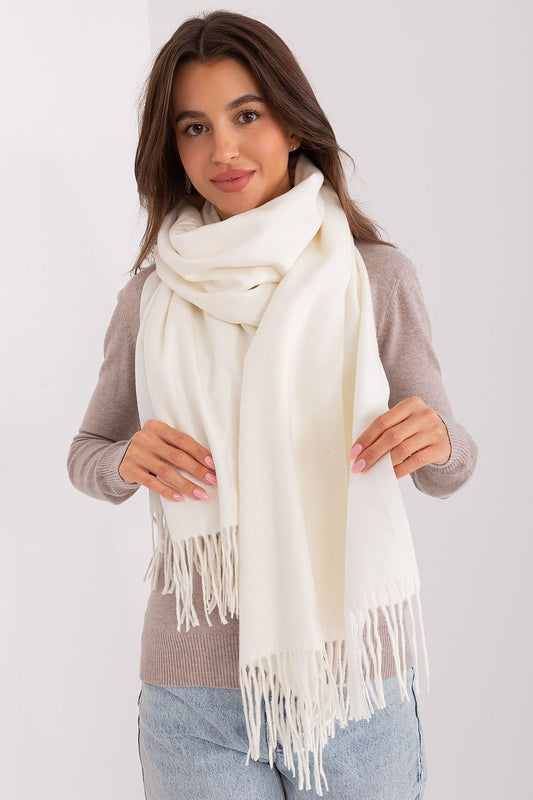  Shawl model 185893 Wool Fashion Italia 