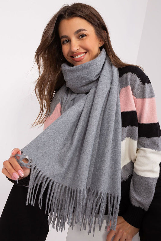  Shawl model 185894 Wool Fashion Italia 
